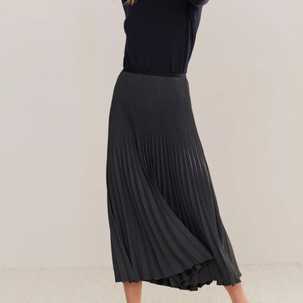 Jenni Kayne Pleated Skirt, Slate Gray, NWOT
